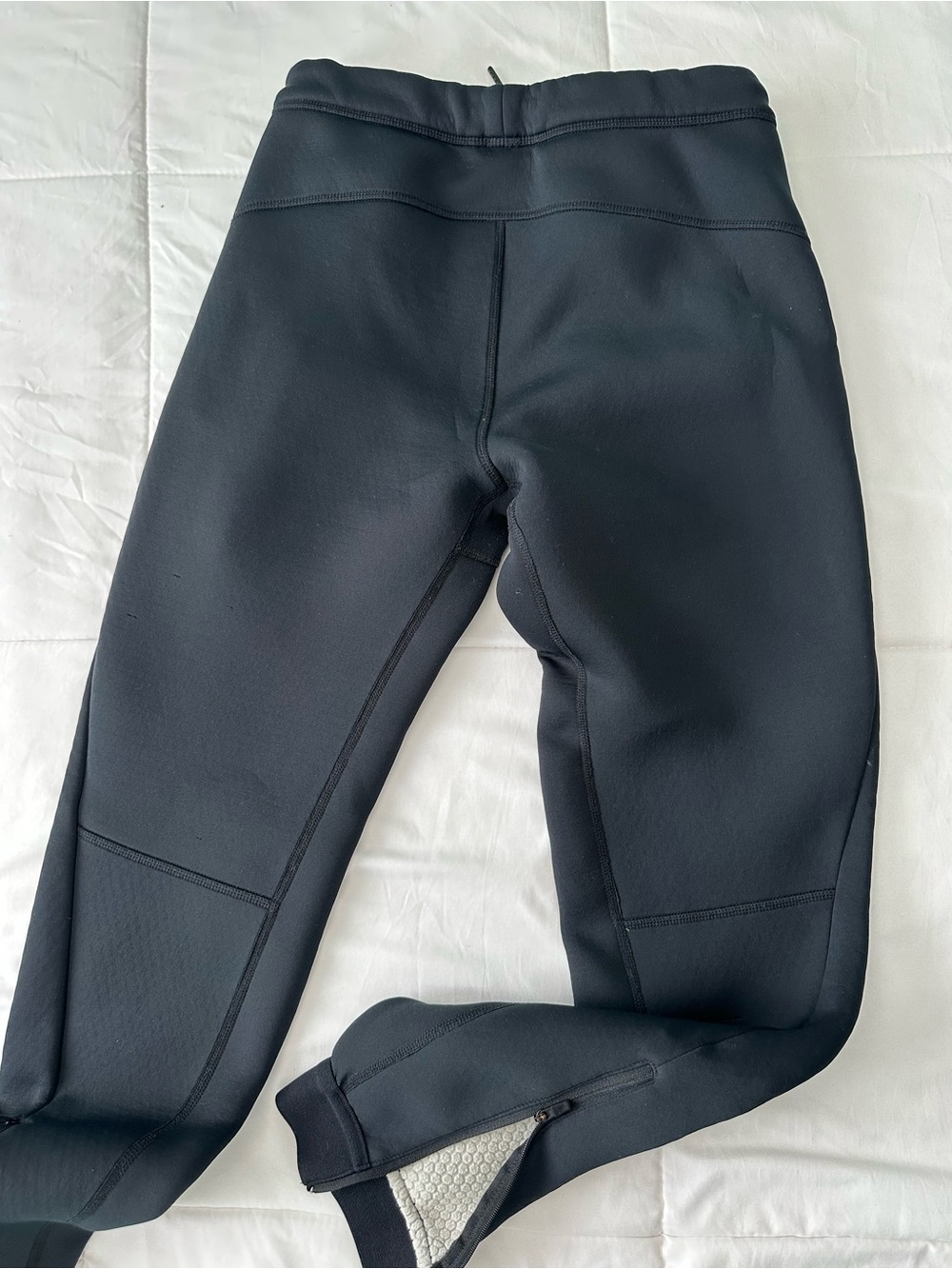 Nike Black Therma Tech Track Pants Joggers - Picture 4 of 4